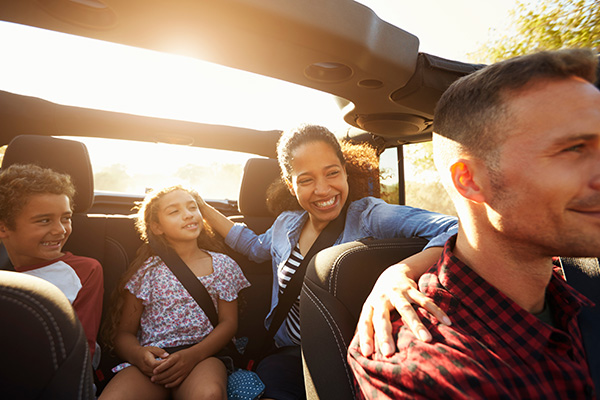 How to Keep Kids Entertained With Road Trip Games